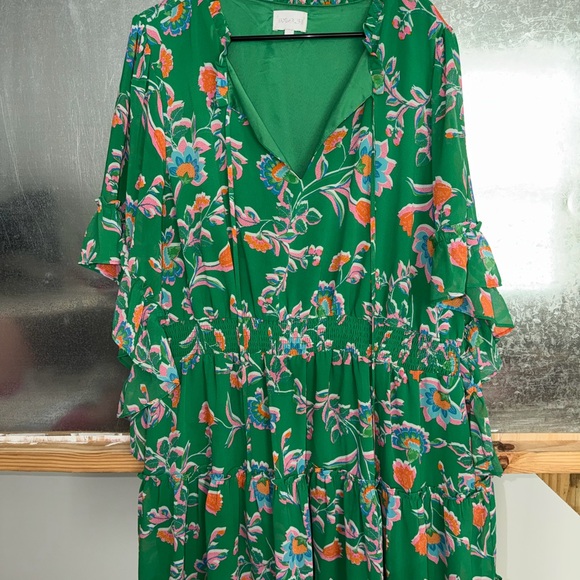 Sugarlips Dresses & Skirts - Sugar Lips Boutique Green Floral V-Neck Tiered Midi Dress